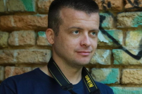 Конвейер репрессий. К родителям блогера Андрея Паука пришли силовики. Журналистке Ирине Славниковой — 55 лет, четвертый день рождения за решеткой